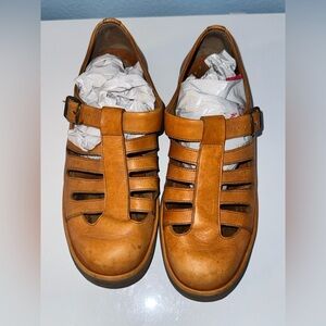 MEPHISTO Men’s Sandals Leather Fisherman. SIZE 9- Air Cushion Sole